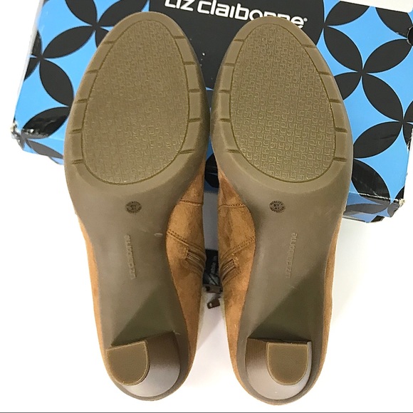 NIB Liz Claiborne Scrappy Heeled Ankle Booties - Picture 14 of 16
